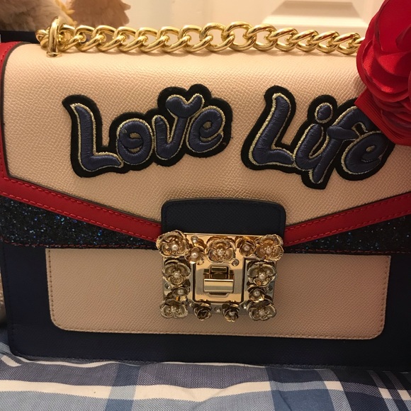 BRAND NEW ALDO SONARA LOVE LIFE CROSSBODY BAG - Picture 3 of 7